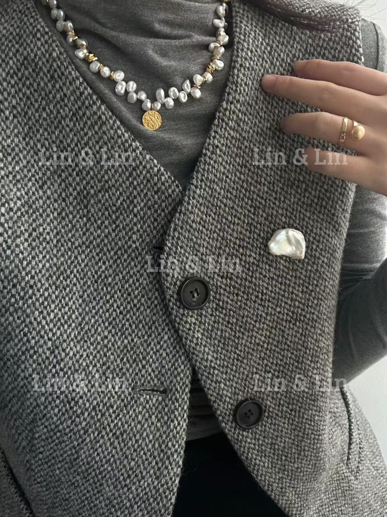 Bella Baroque Pearl Ring