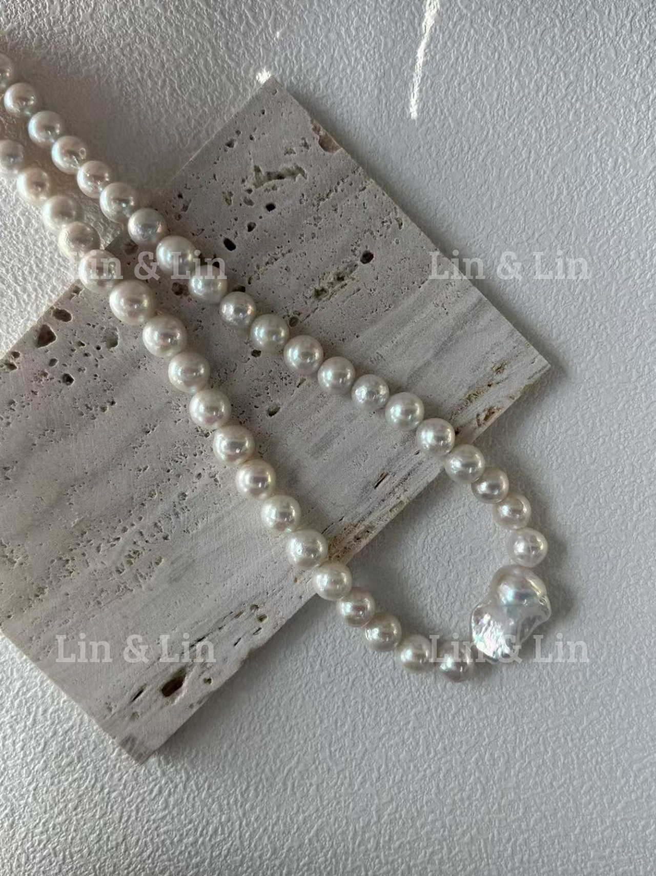 Edison Pearl Necklace