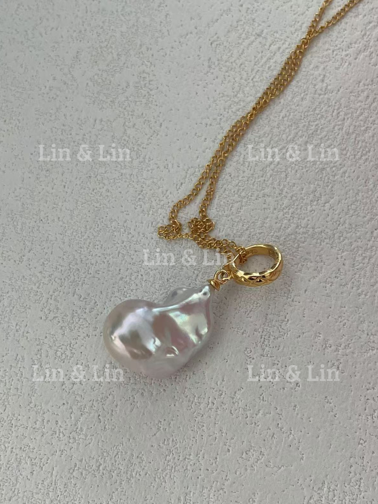 Mirage Baroque Pearl Necklace