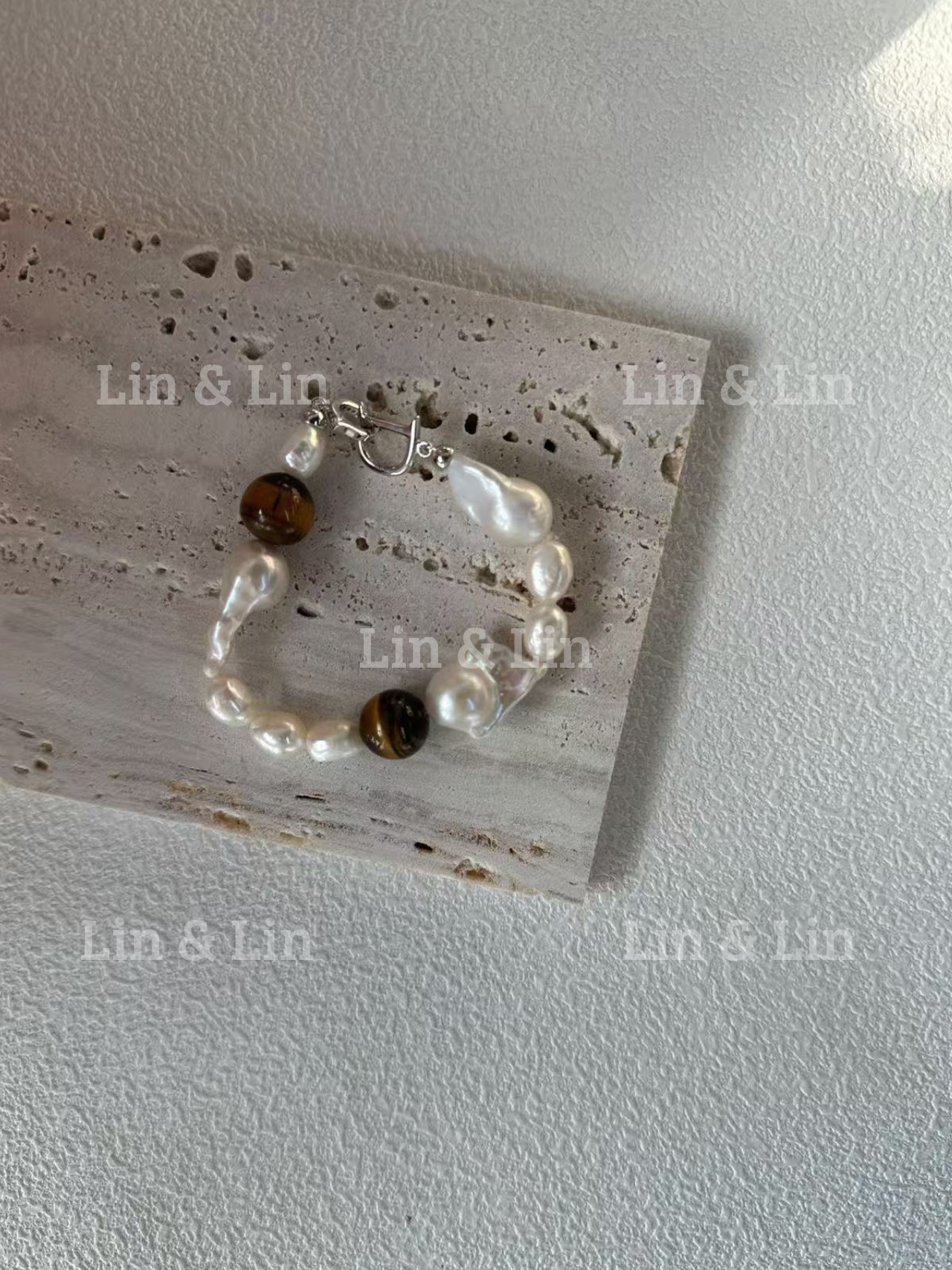 Amber Baroque Pearl Bracelet